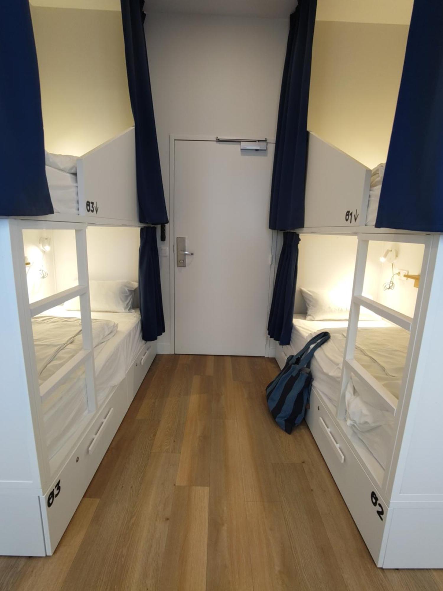 Bunk Bed 4-Bed Mixed Dormitory Room